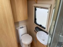 2009 STERLING EUROPA 460 5.jpg